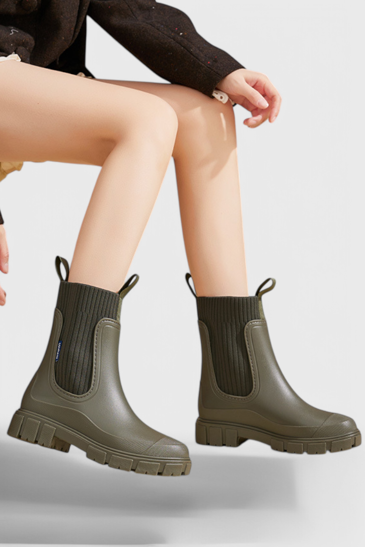 Rose | Women's Chunky Chelsea Rain Boots with Ribbed Ankle Collar