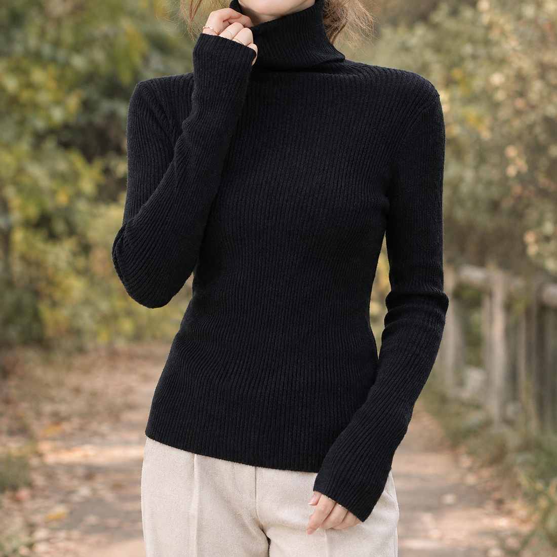 Sylvia | Women's Fitted Ribbed Turtleneck Sweater