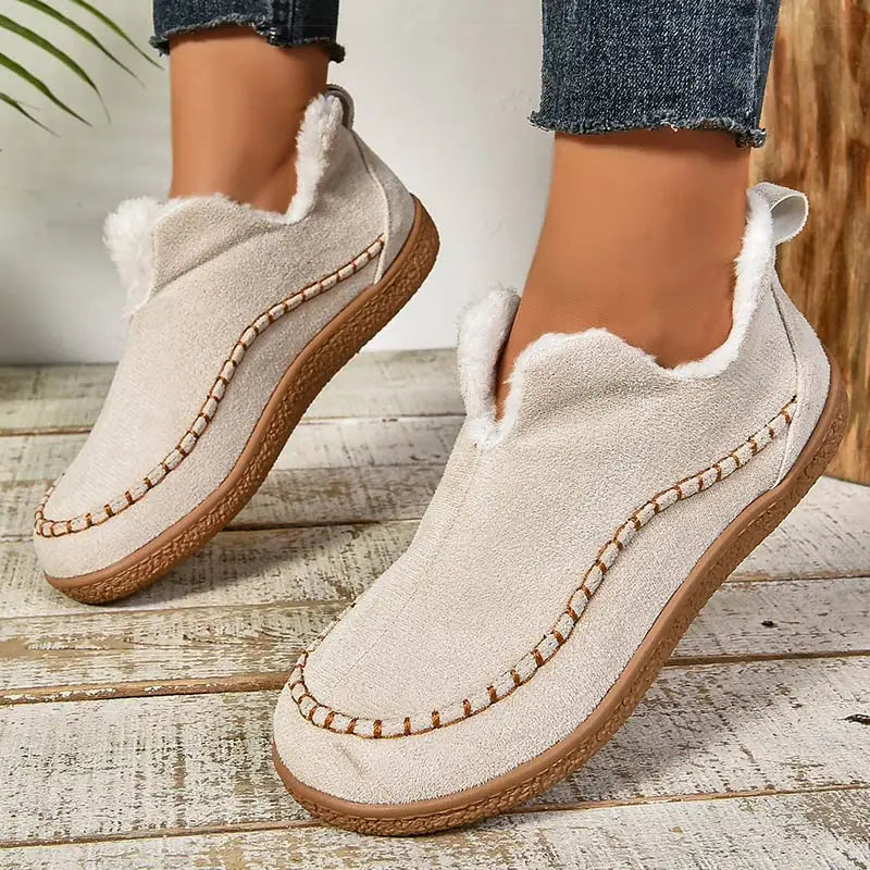 Harriet | Women's Pull-On Winter Ankle Boots with Contrast Trim
