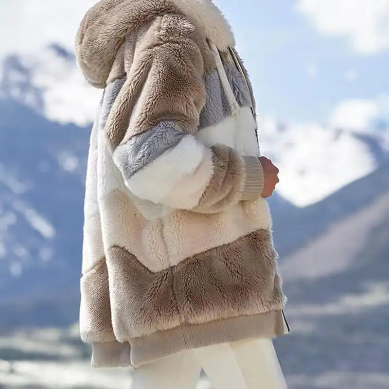 Saskia | Women's Hooded Colorblock Teddy Jacket