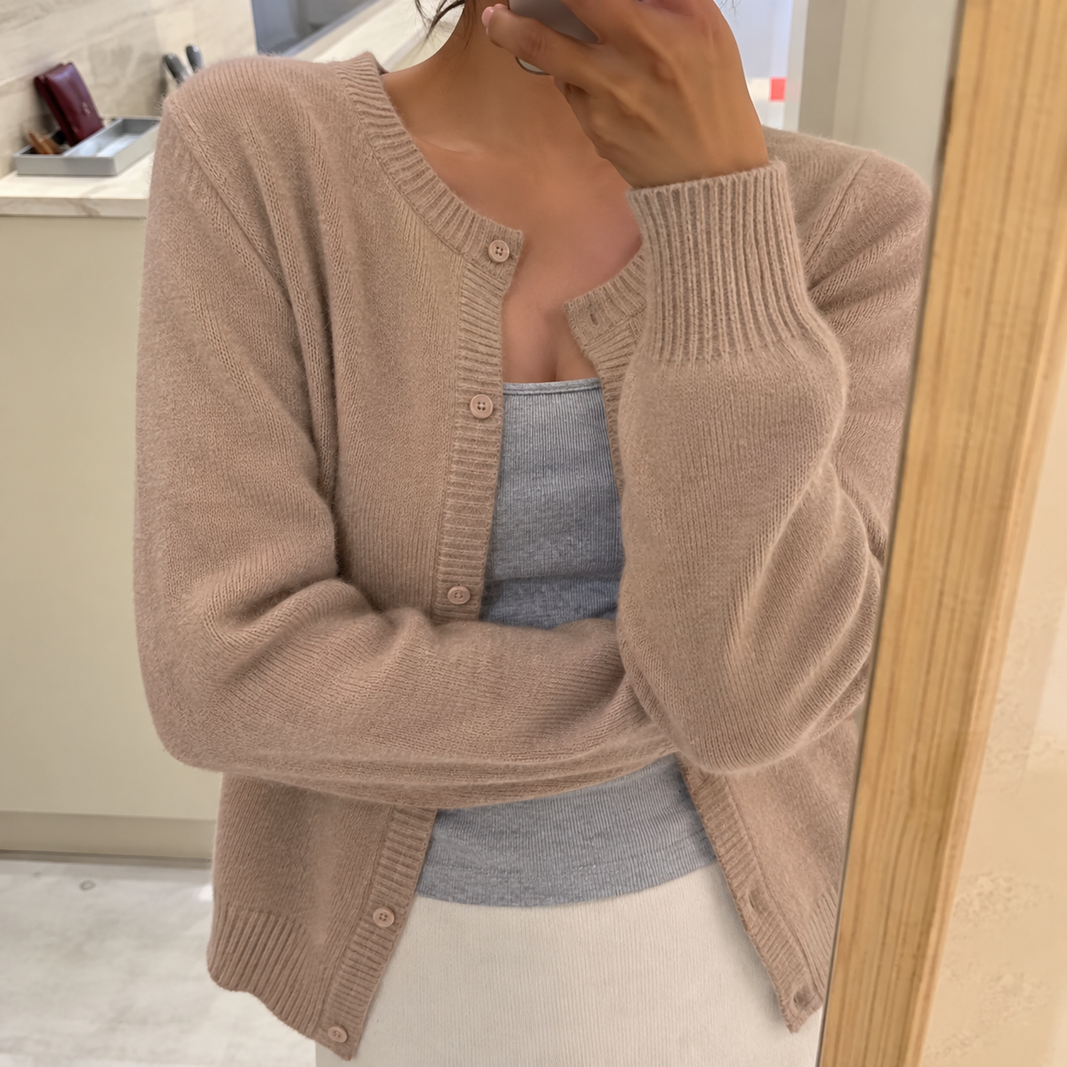 Mirevane | Women's Cropped Button-Up Cardigan