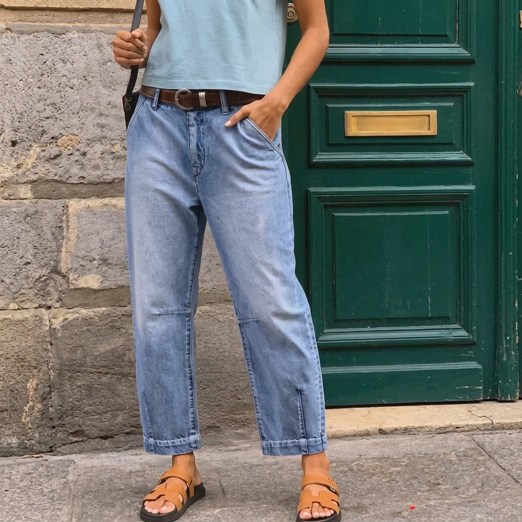 Daphne | Women's High-Waisted Cropped Barrel-Leg Jeans with Curved Seams